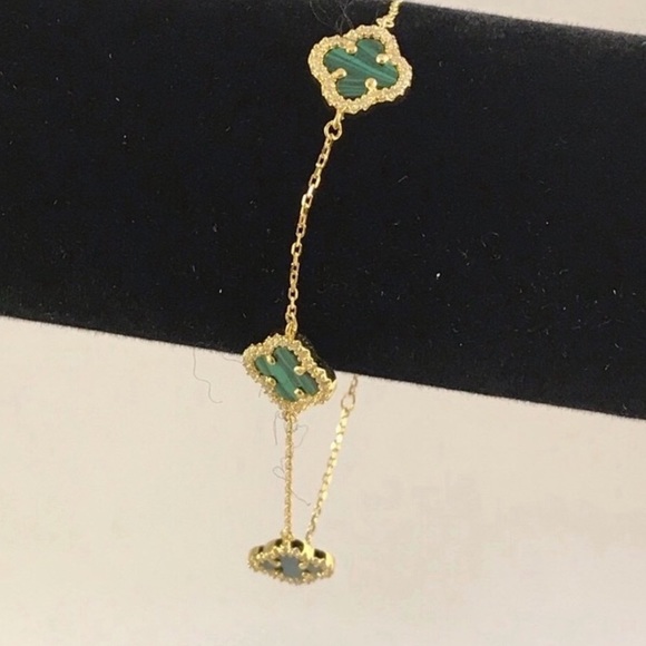 Malachite Clover Bracelet - Picture 5 of 13